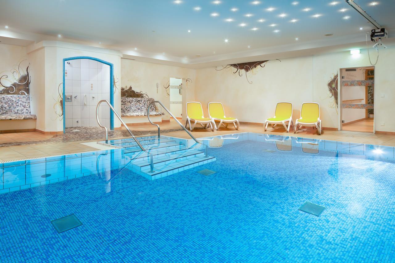 "Haus Berktold" - Annehmlichkeiten Von 4-Sterne Familien-Und Wellnesshotel Viktoria Koennen Mitbenutzt Werden Oberstdorf Bagian luar foto